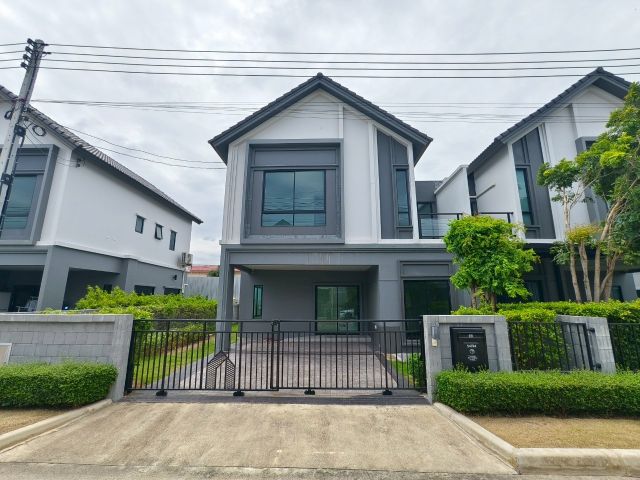 ขายบ้าน 4 ห้องนอน 3 ห้องน้ำ